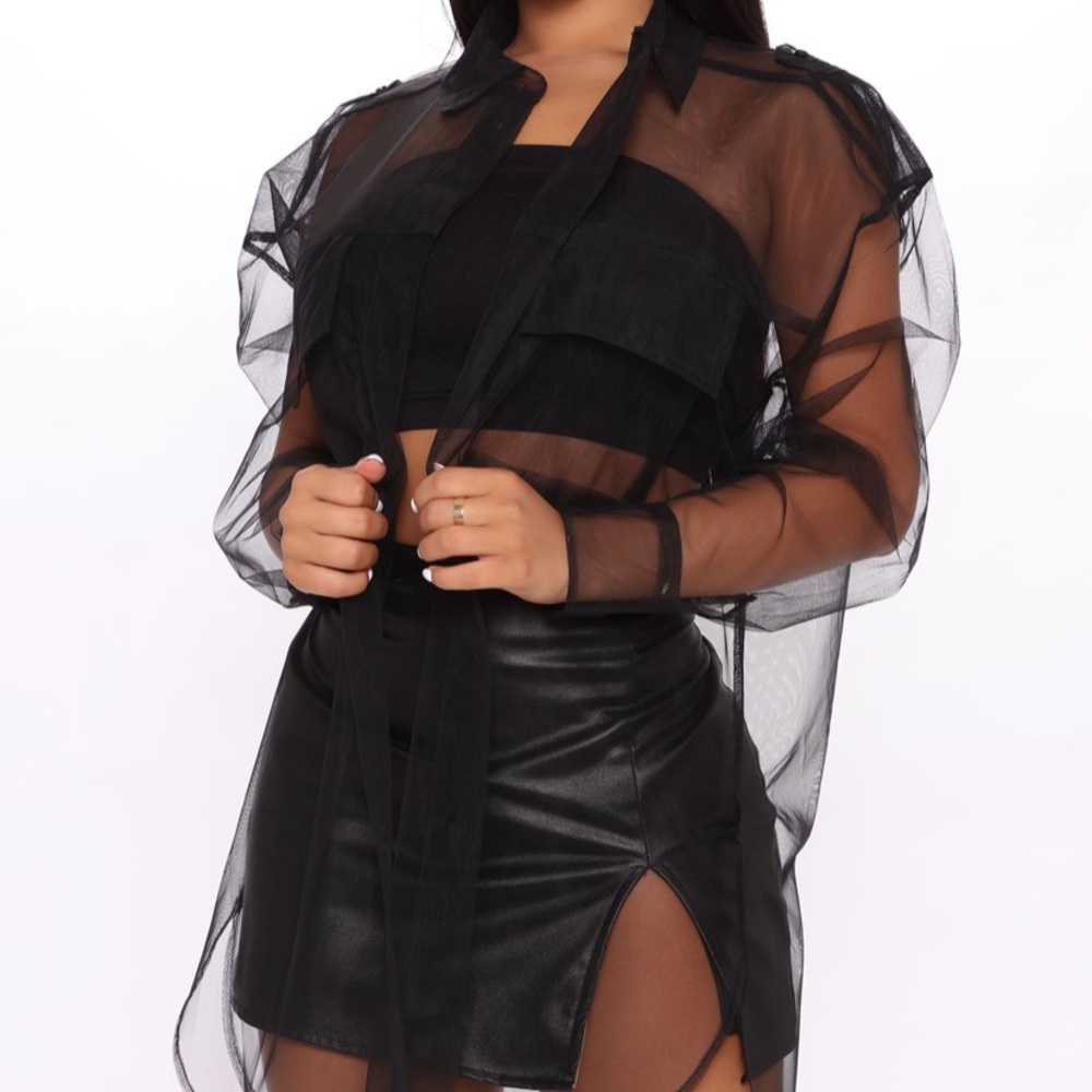 Mesh fashion nova top